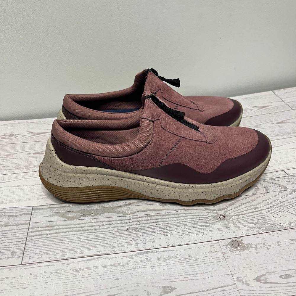 Clarks Collection Womens Front‎ Zip Suede Sneakers Mauve Pink Comfort 7.5